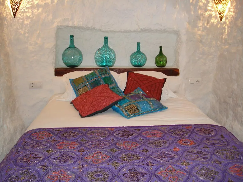 Cueva De La Alegria Holiday home Huescar