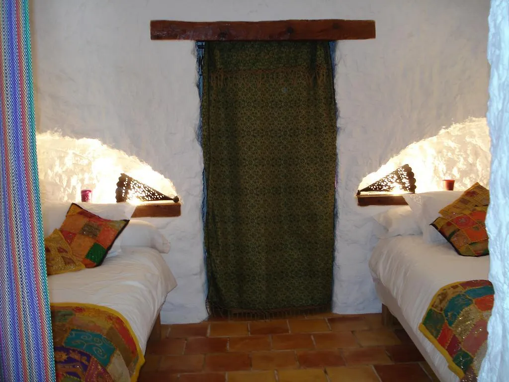 Cueva De La Alegria Holiday home Huescar